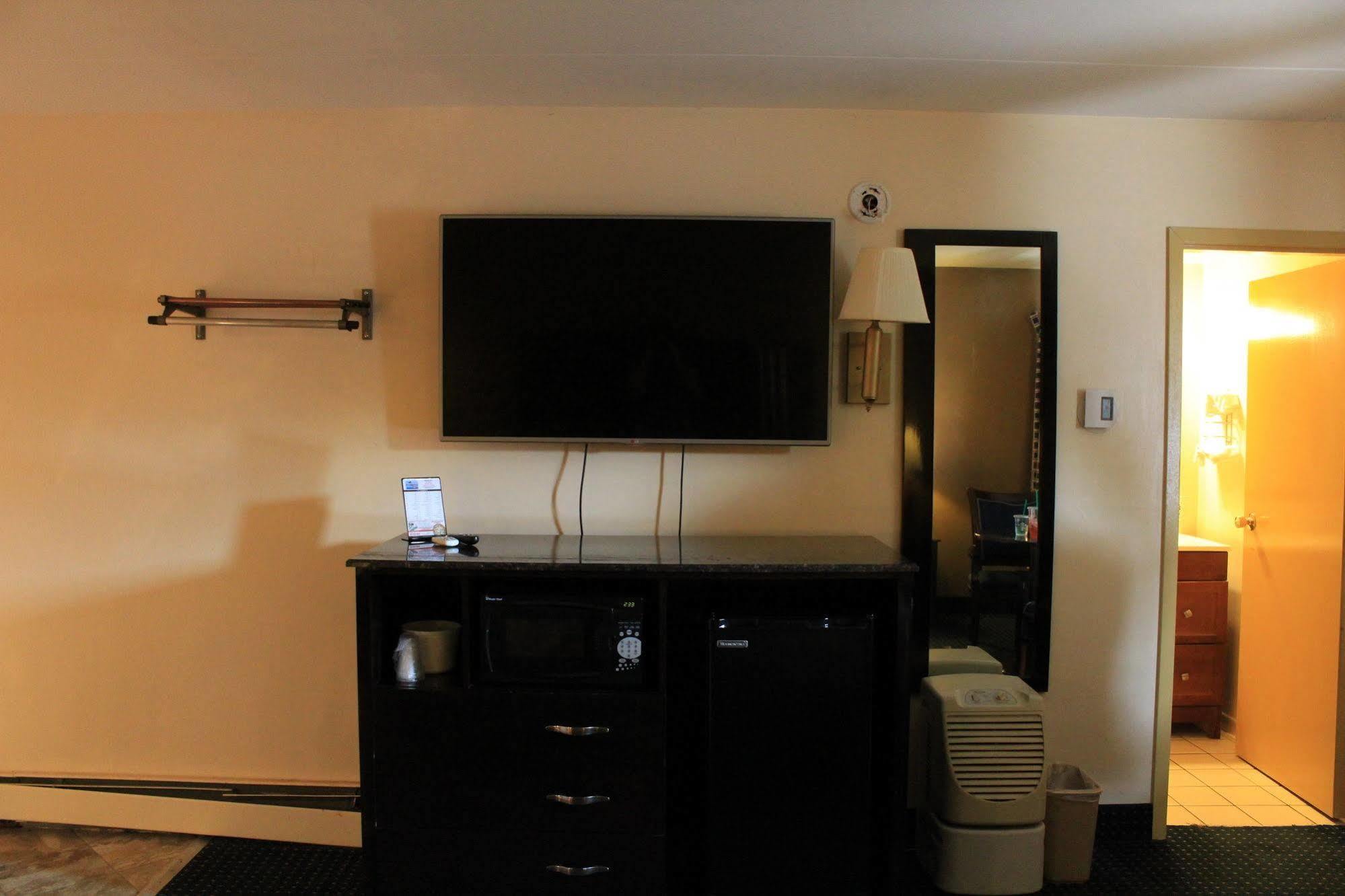 American Inn And Suites Countryside ภายนอก รูปภาพ